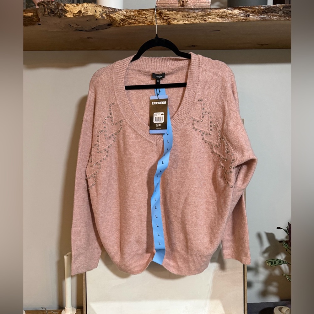 NWT Express Blush Pink V neck Sweater with Rhinestone Heart Embellishments